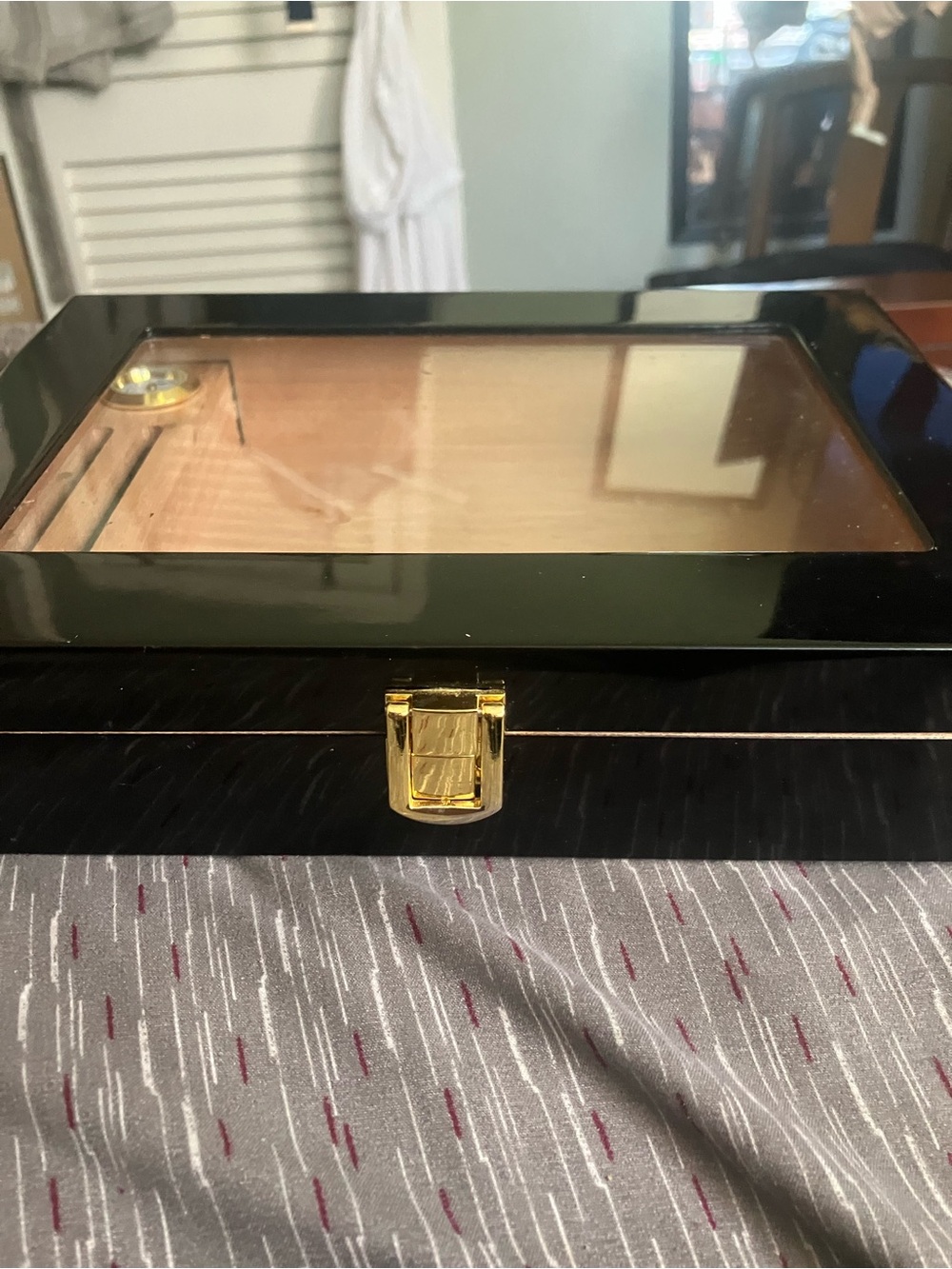 Bald Eagle Desktop Cigar Humidor